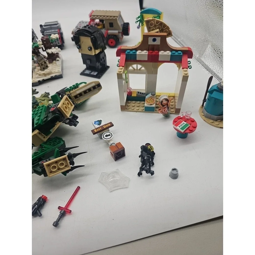 Huge Lego Lot Partial Sets Full Sets Mini Figs Dinosaur Jeep Pizza Booklets